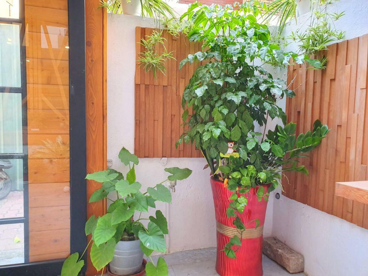 Honey House Tainan Bed & Breakfast Dış mekan fotoğraf